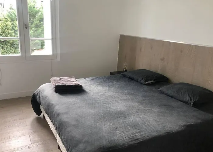 Spacieuse Avec Jardin Centre Deauville