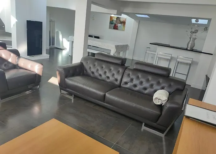 Spacieuse Avec Jardin Centre Βίλα Ντοβίλ